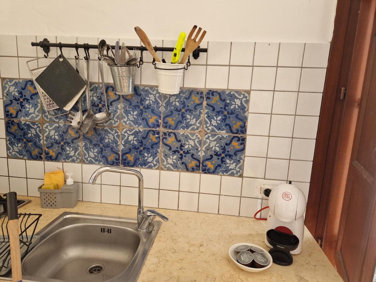 Casette Di Alex Con Terrazza Trapani Zewnętrze zdjęcie
